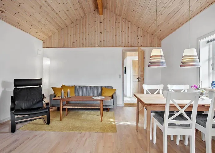 Holiday home Sl283-slagelse-havesangervej-2